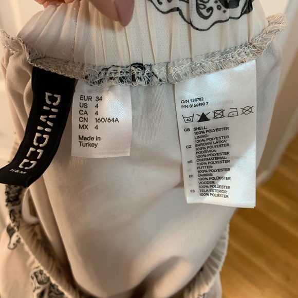 High-low sugar skull print skirt - Picture 4 of 5